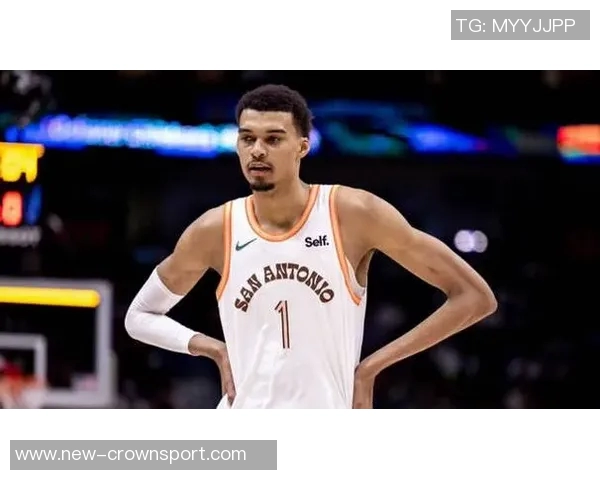 布克强调狄龙独特能力的重要性这种特质无法通过训练获得