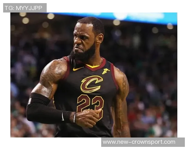 詹姆斯助力八村频频攻筐展现默契配合引发球迷热议 詹姆斯助力八村频频攻筐展现默契配合引发球迷热议